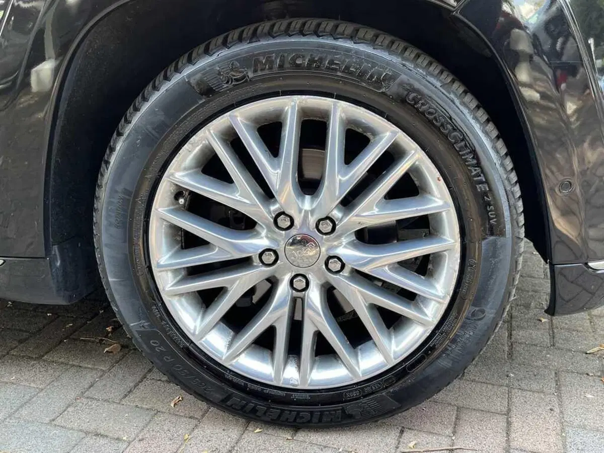 Jeep Grand Cherokee usata a Alessandria (9)