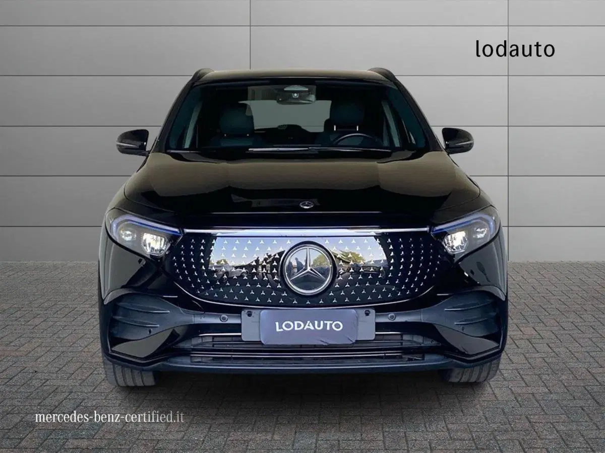 Mercedes-Benz EQA usata a Bergamo (2)