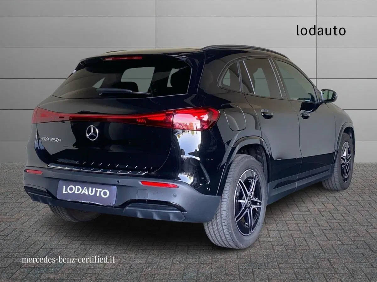 Mercedes-Benz EQA usata a Bergamo (3)