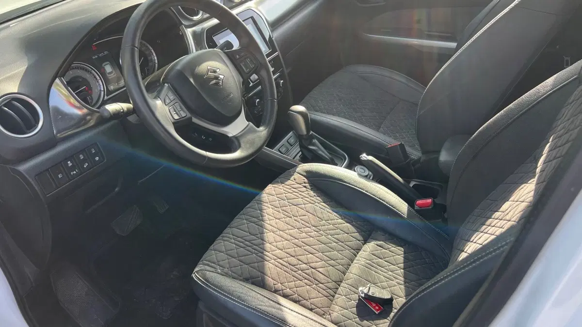 Suzuki Vitara usata a Alessandria (13)
