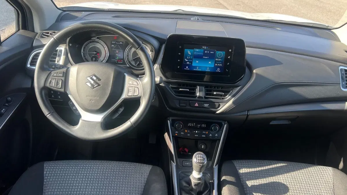 Suzuki S-Cross usata a Alessandria (8)