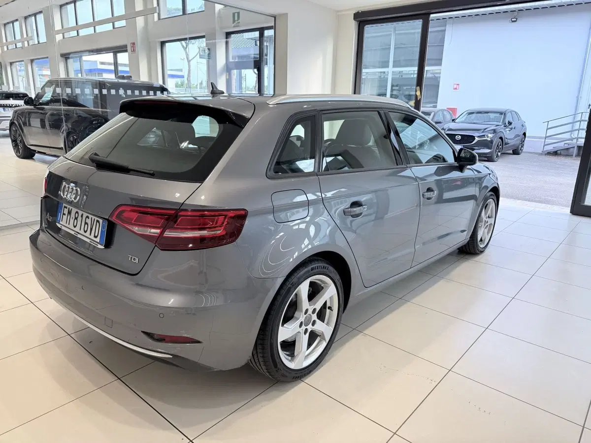 Audi A3 Sportback usata a Latina (8)