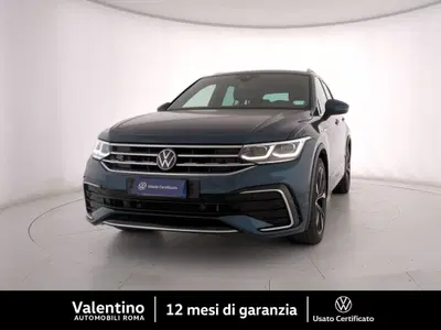 Volkswagen Tiguan Allspace 2.0 TDI SCR DSG 4MOTION R-Line del 2023 usata a Roma