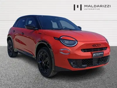 Fiat 600 1.2 hybrid Sport 145cv auto nuova a Lecce