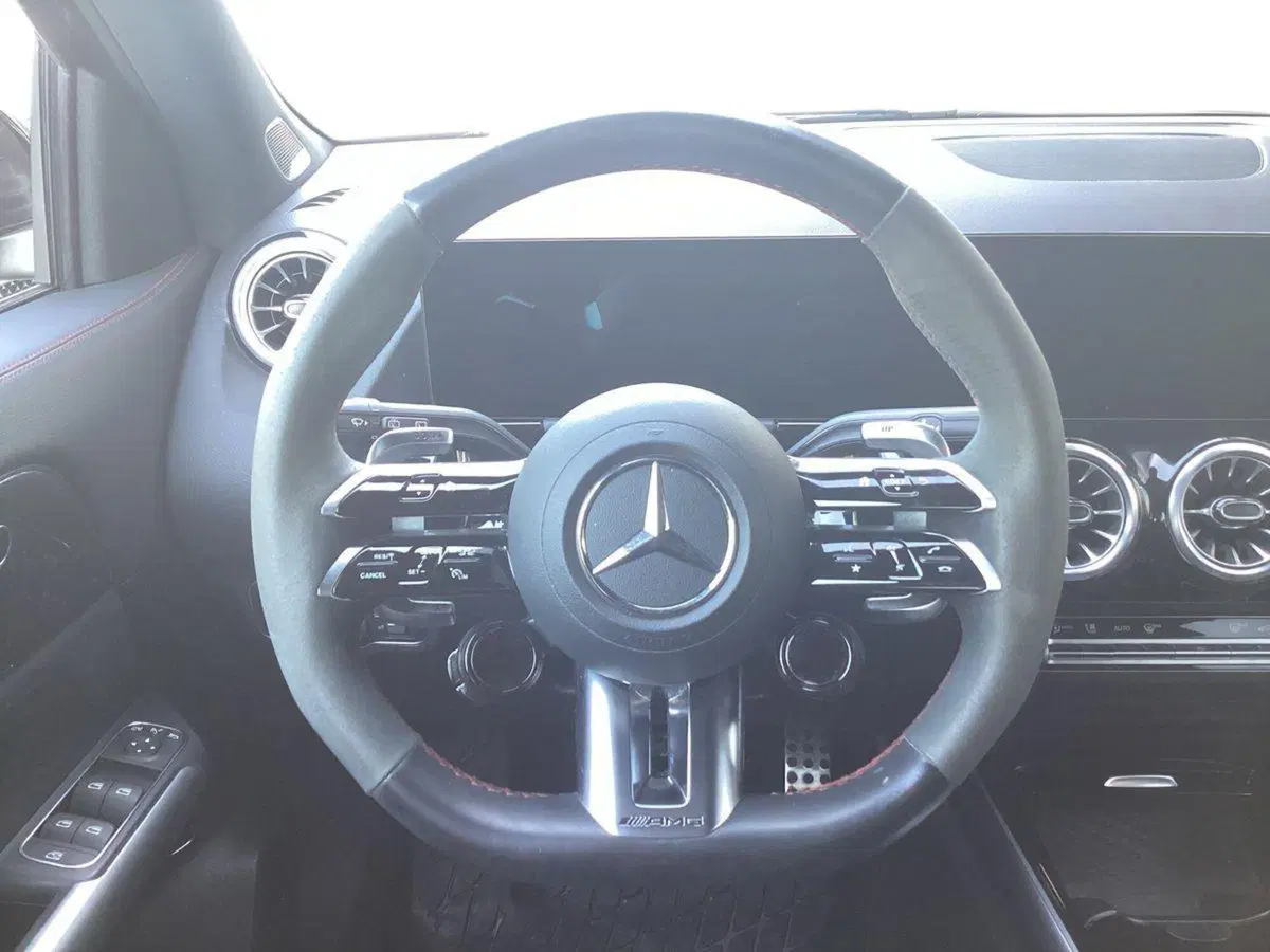 Mercedes-Benz GLA SUV usata a Foggia (11)