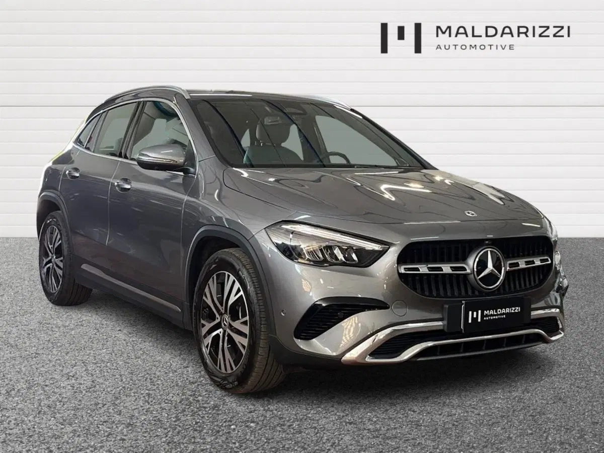 Mercedes-Benz GLA SUV usata a Taranto