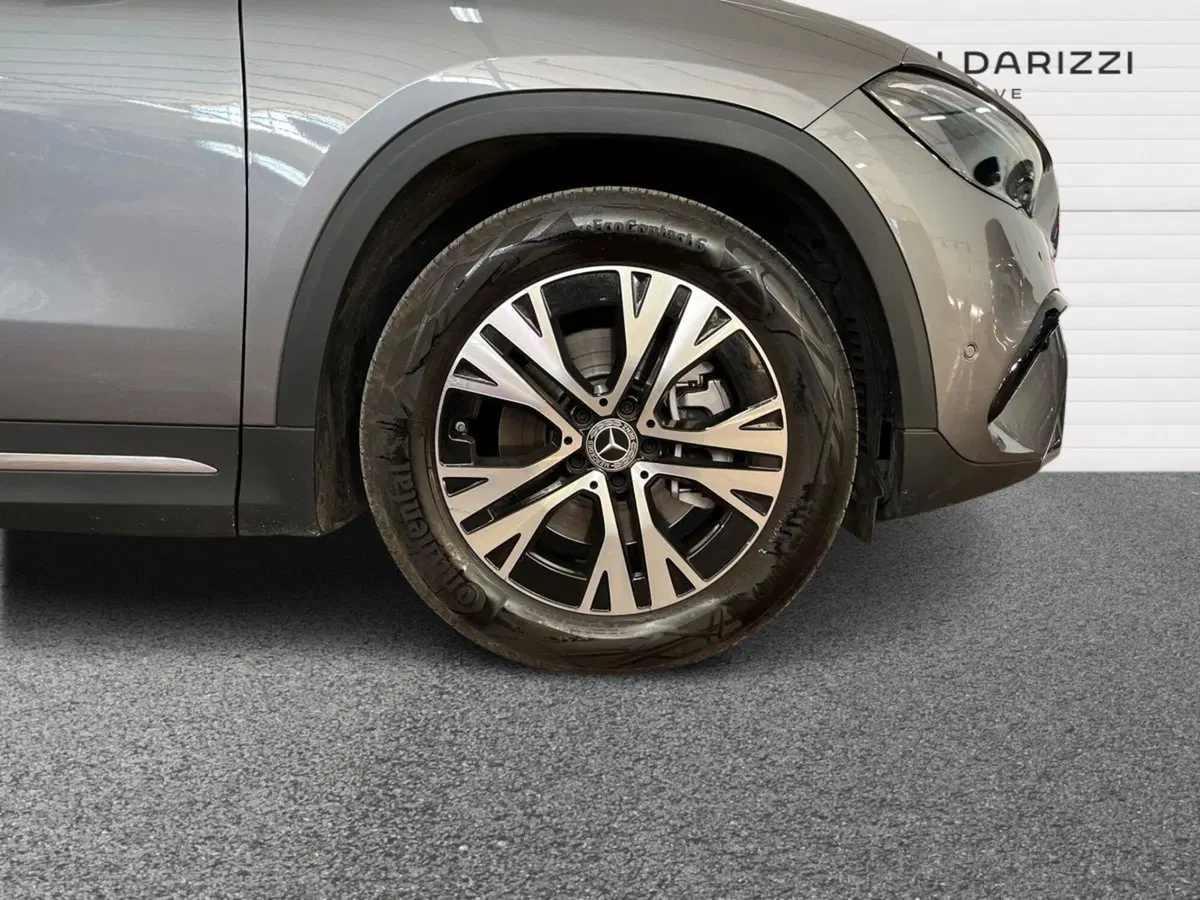 Mercedes-Benz GLA SUV usata a Taranto (6)
