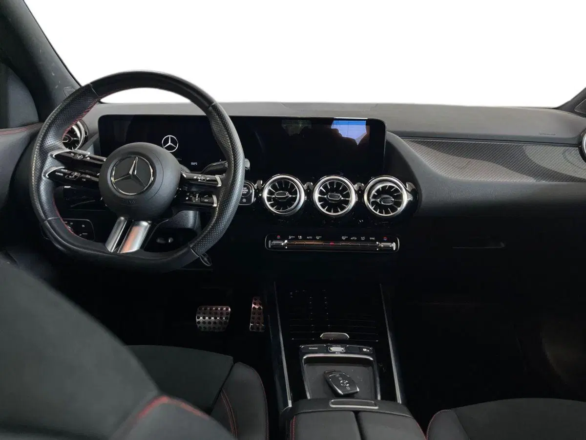 Mercedes-Benz GLA SUV usata a Barletta-Andria-Trani (8)