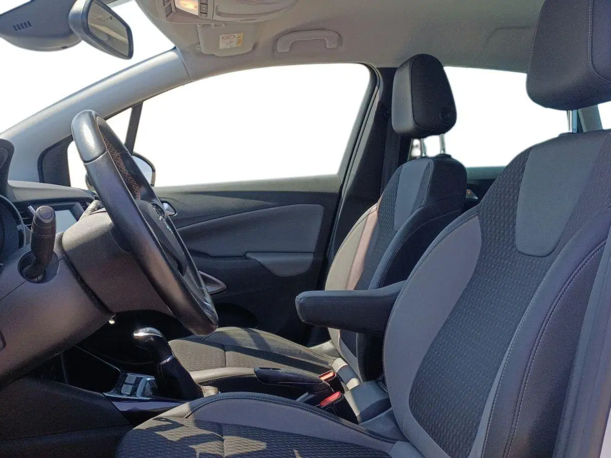 Opel Crossland X usata a Bari (7)