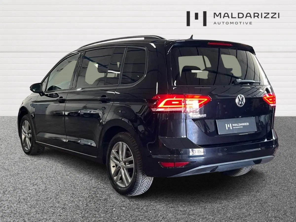 Volkswagen Touran usata a Bari (4)