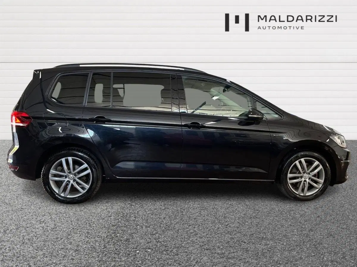 Volkswagen Touran usata a Bari (5)