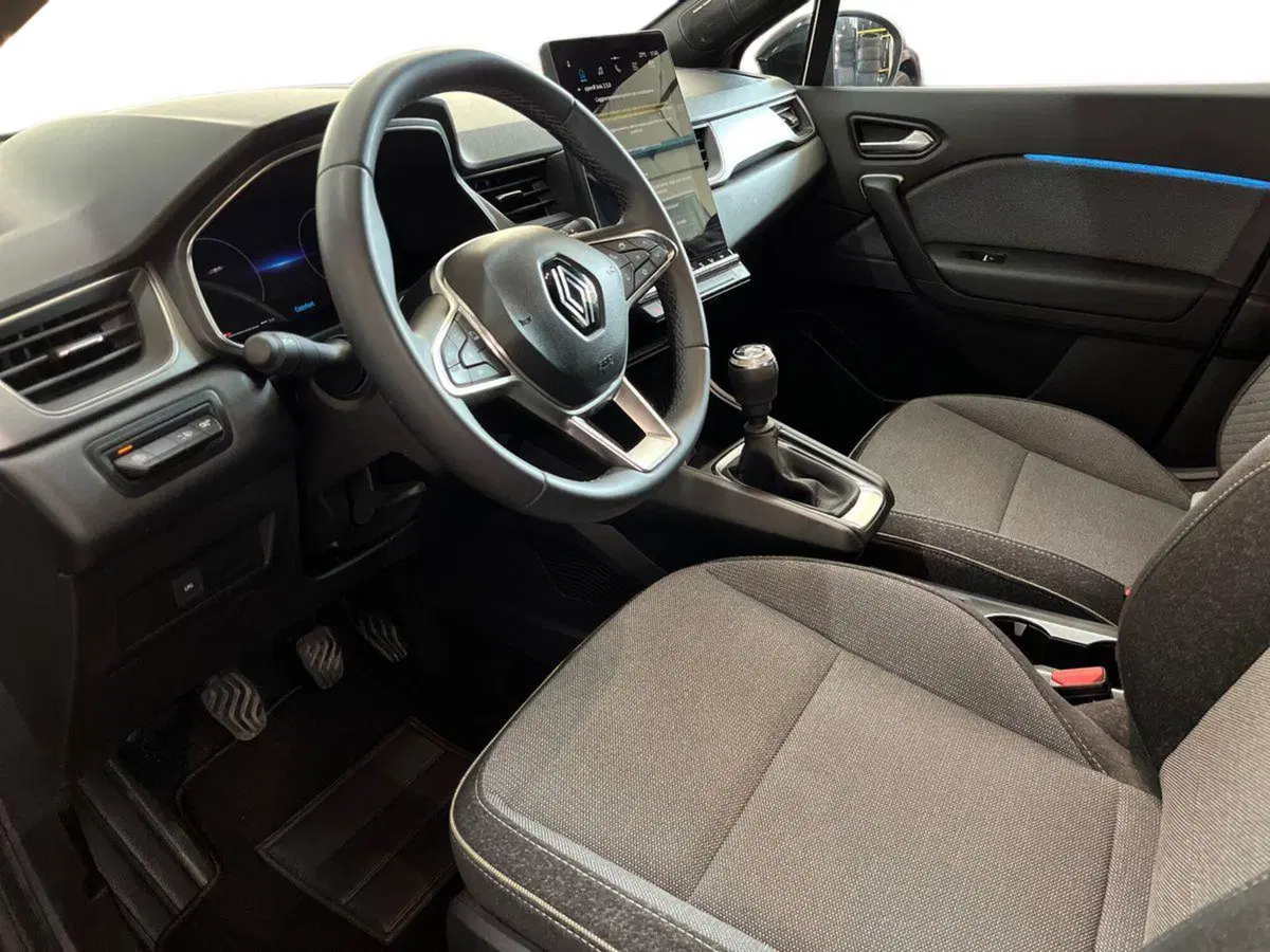 Renault Captur usata a Bari (10)