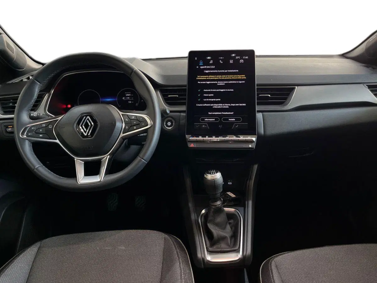 Renault Captur usata a Bari (8)