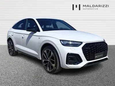 Audi Q5 Sportback 50 2.0 tfsi e S line quattro s-tronic del 2022 usata a Bari
