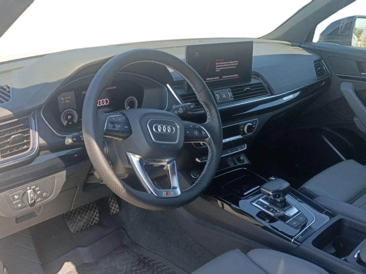 Audi Q5 Sportback usata a Bari (10)