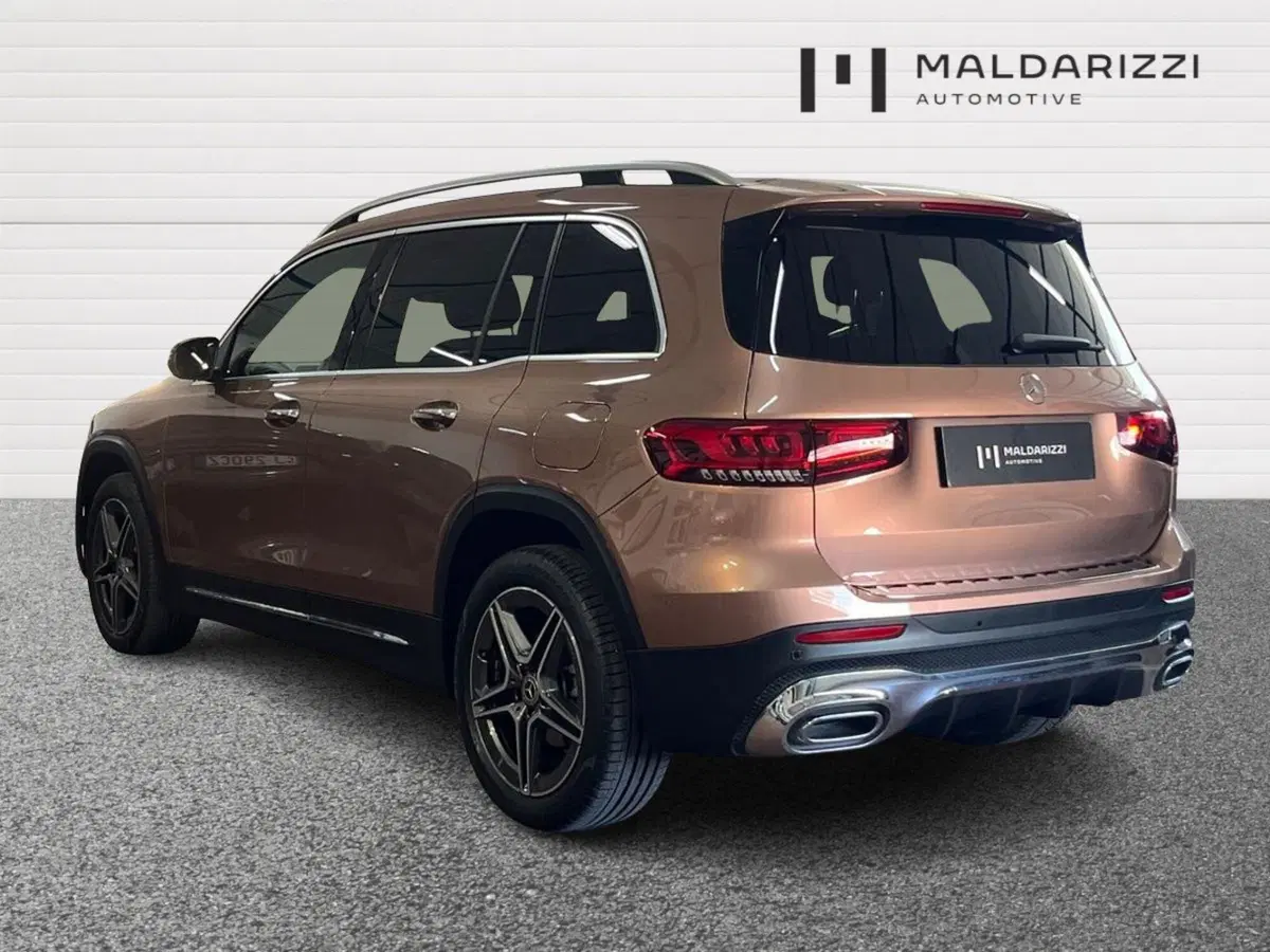 Mercedes-Benz GLB usata a Bari (4)
