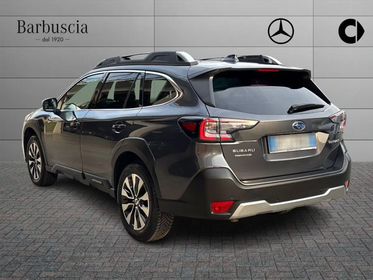 Subaru Outback usata a Pescara (4)