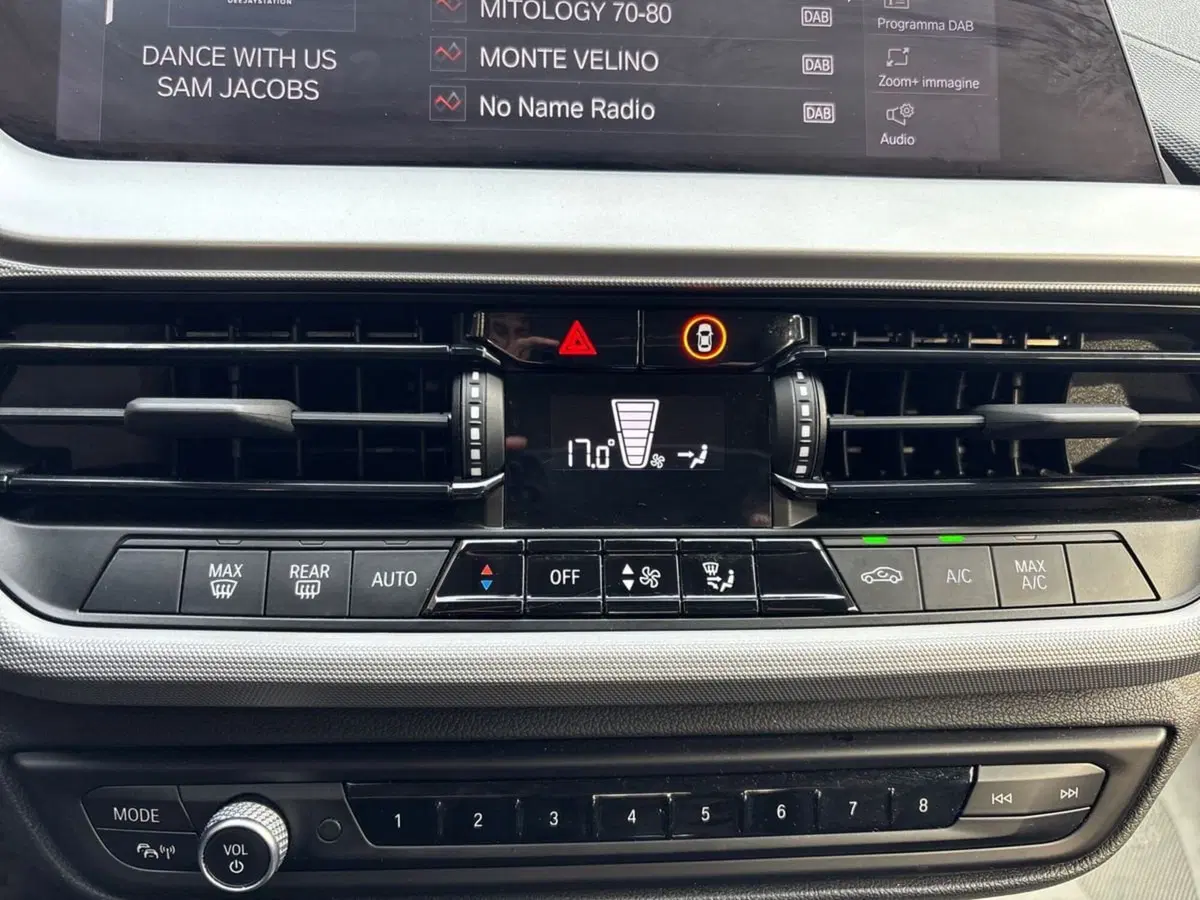 BMW Serie 1 usata a Pescara (13)