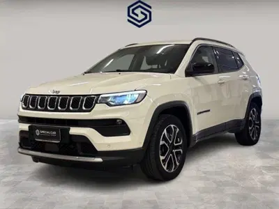 Jeep Compass 1.3 turbo t4 phev Altitude 4xe auto del 2023 usata a Elmas