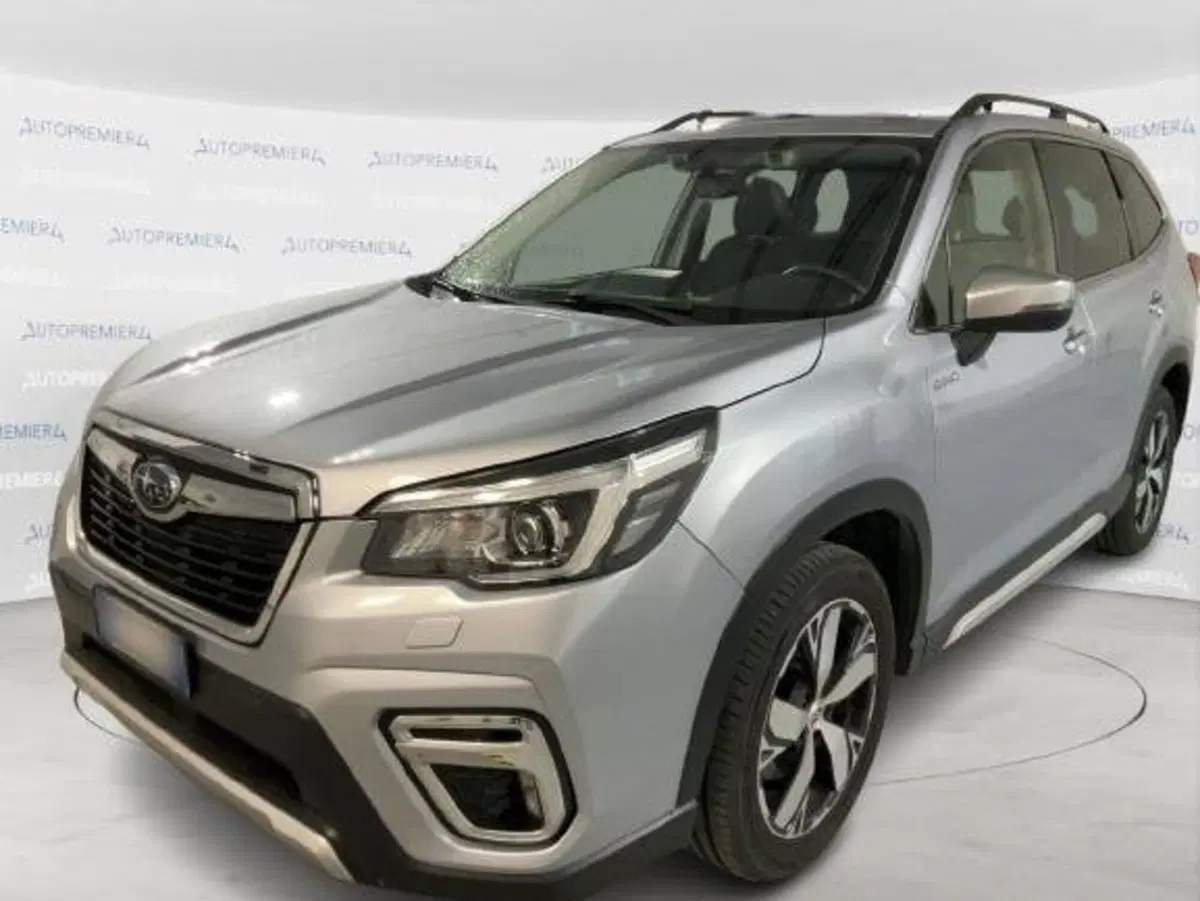 Subaru Forester usata a Como