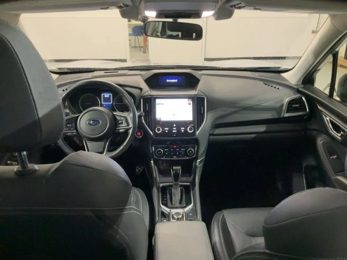 Subaru Forester usata a Como (11)