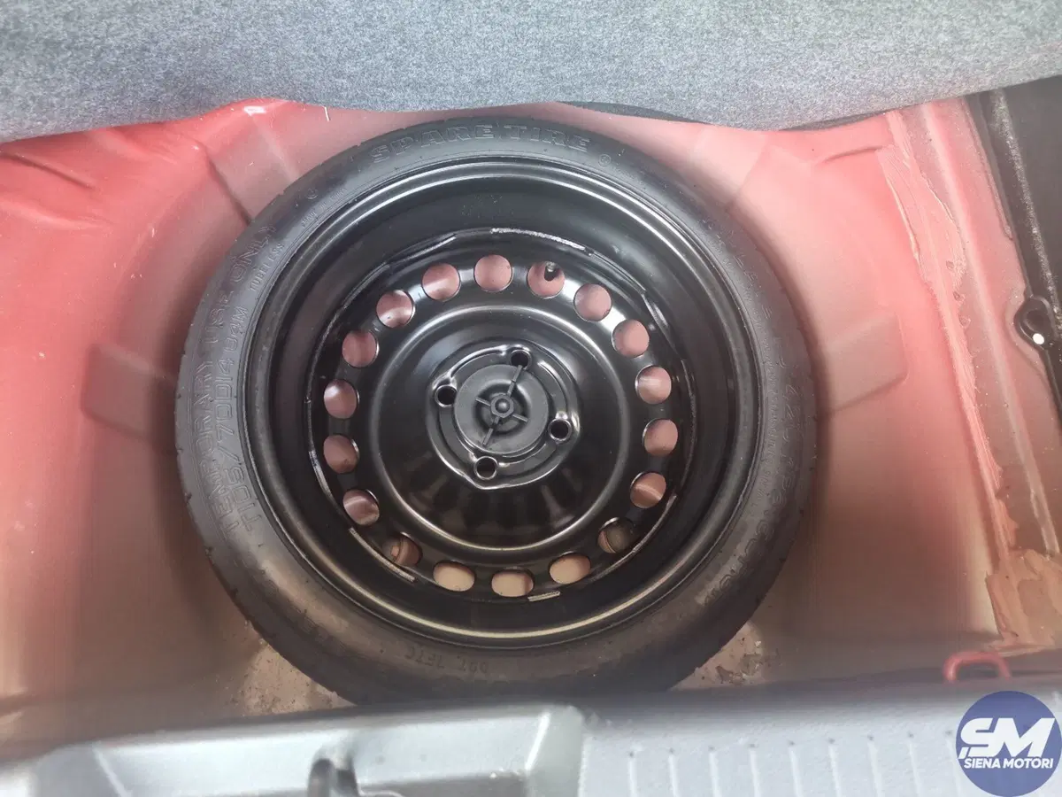 Opel Karl usata a Firenze (18)