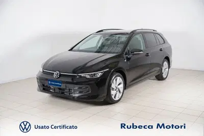 Volkswagen Golf Variant 2.0 TDI 150 CV DSG SCR 4Motion Life del 2024 usata a Citta' della Pieve