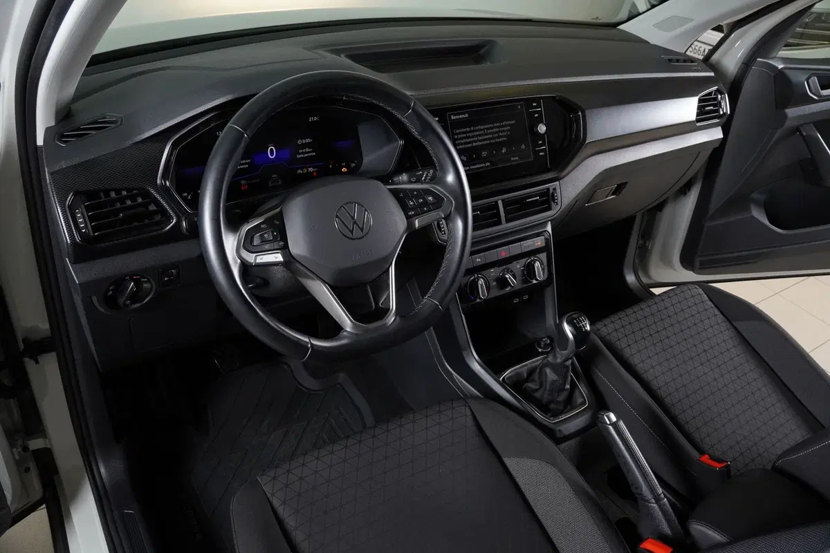 Volkswagen T-Cross usata a Perugia (15)
