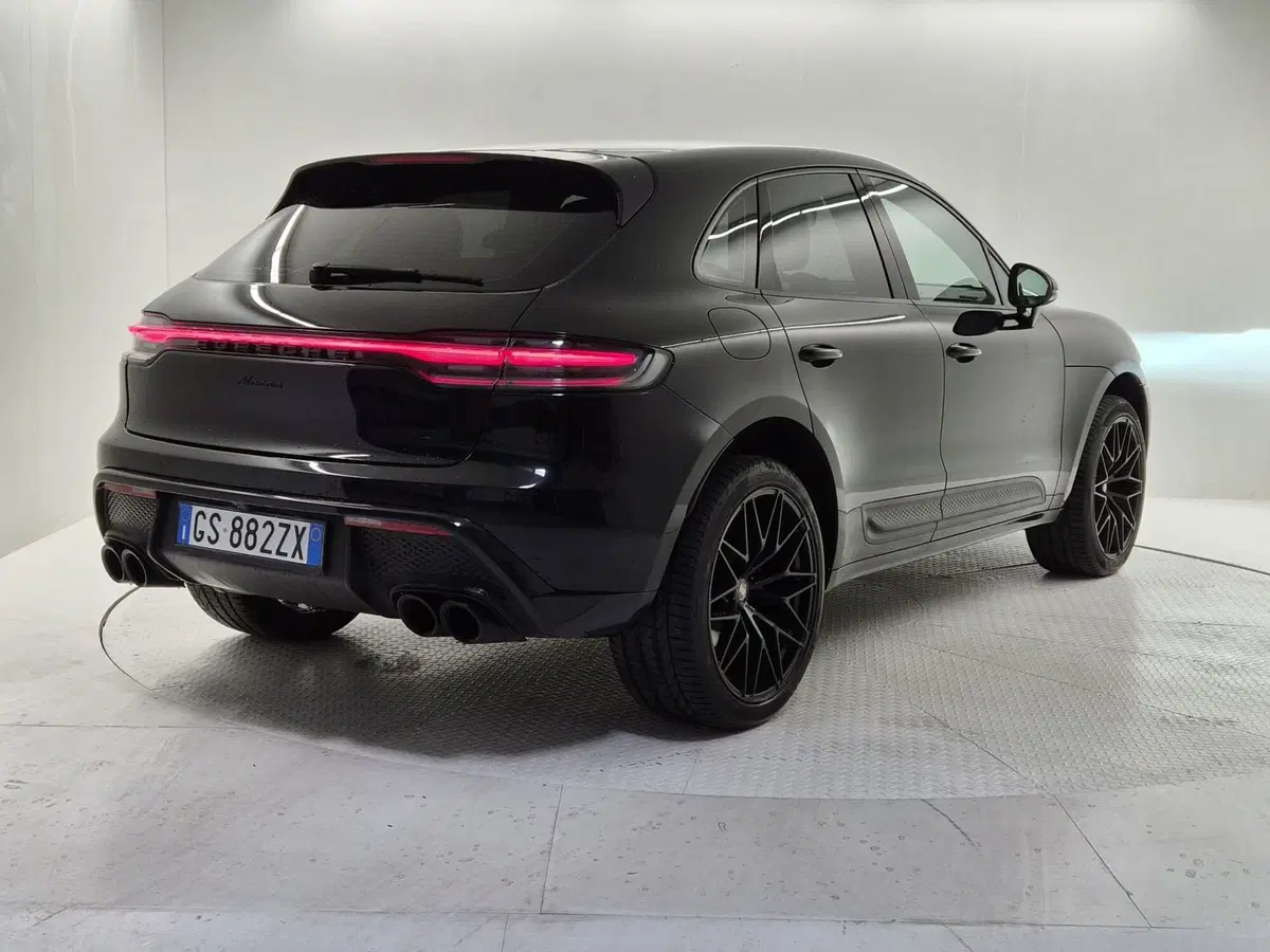 Porsche Macan usata a Bergamo (2)