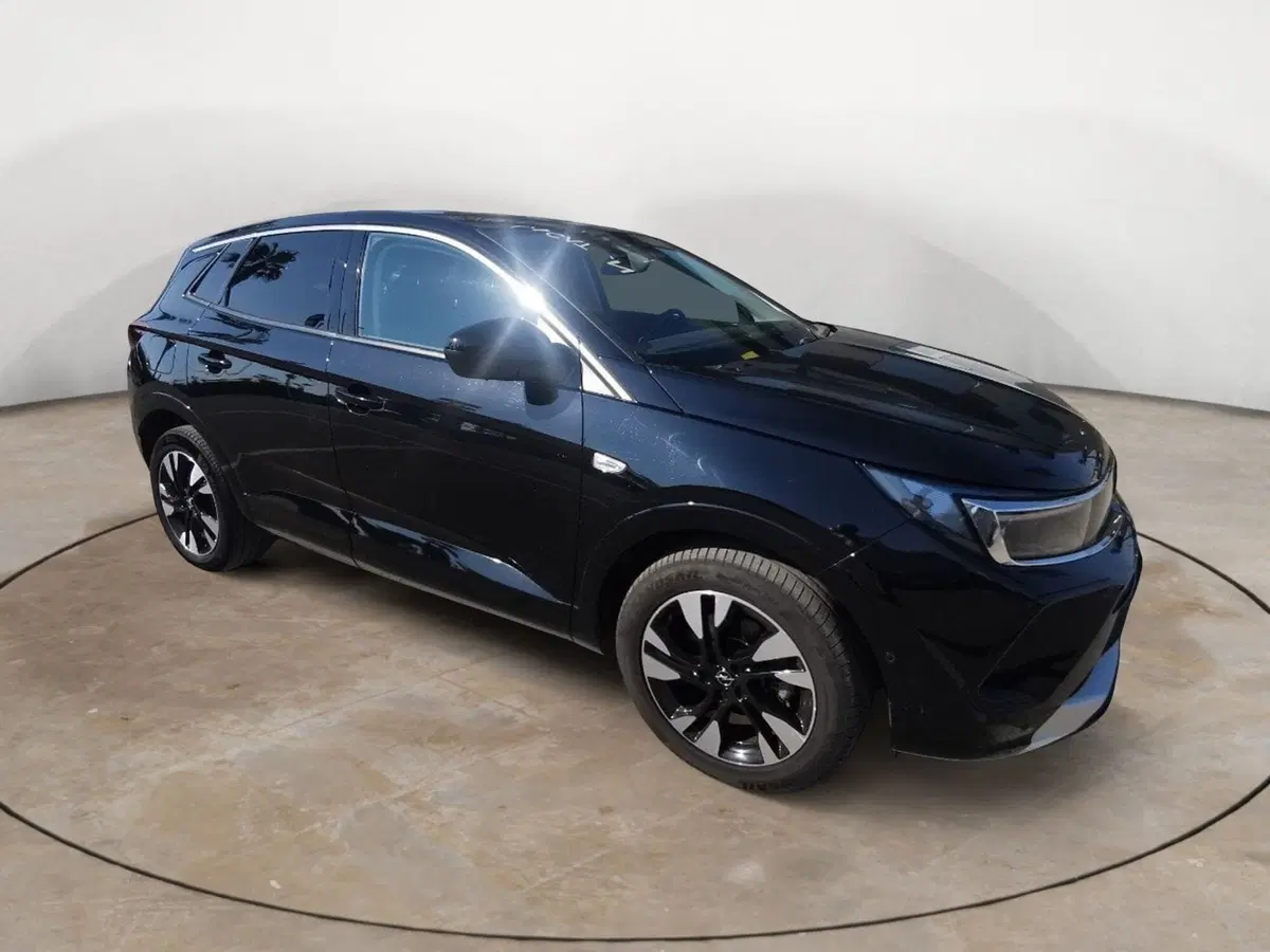Opel Grandland usata a Brindisi (2)