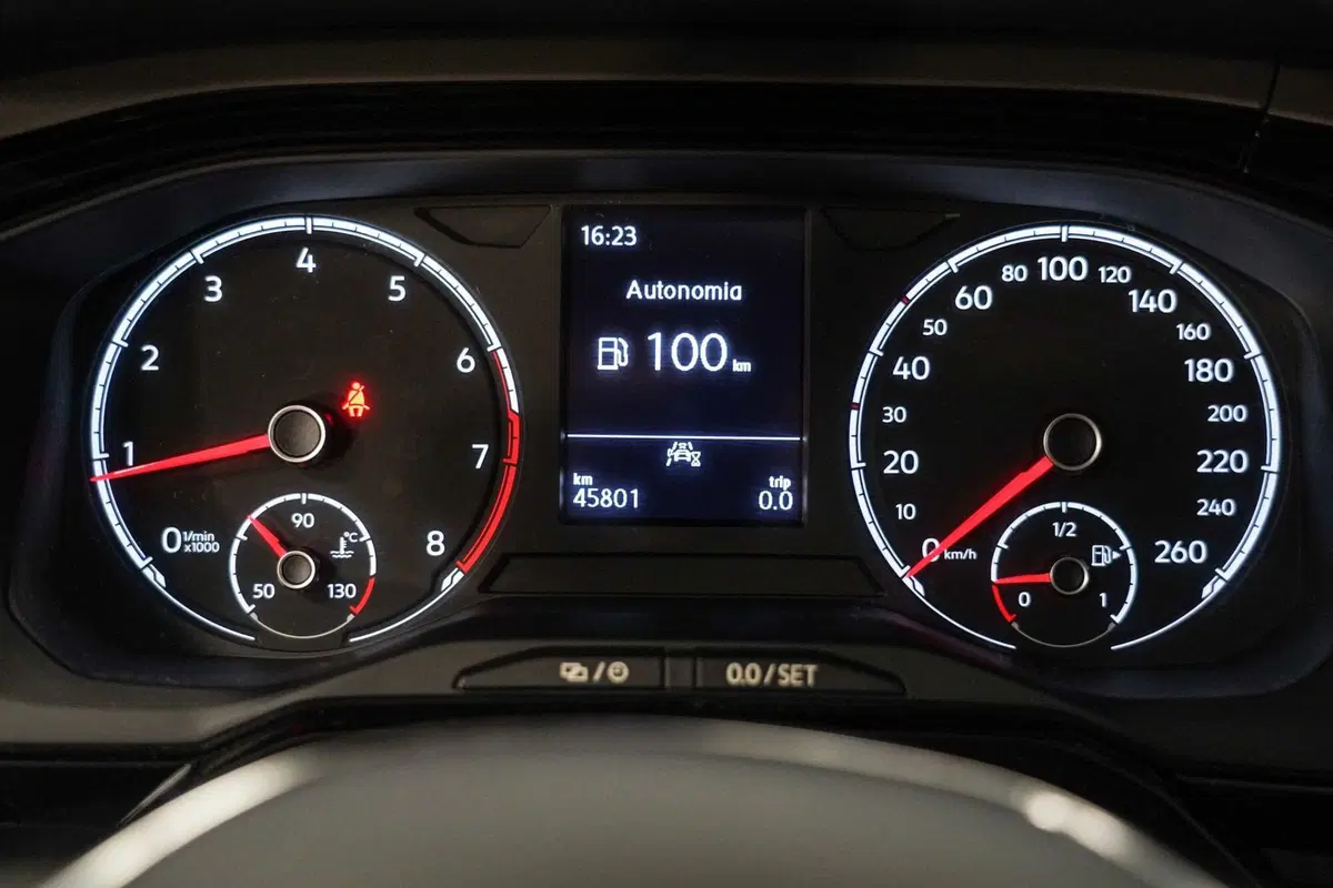 Volkswagen Polo usata a Varese (8)