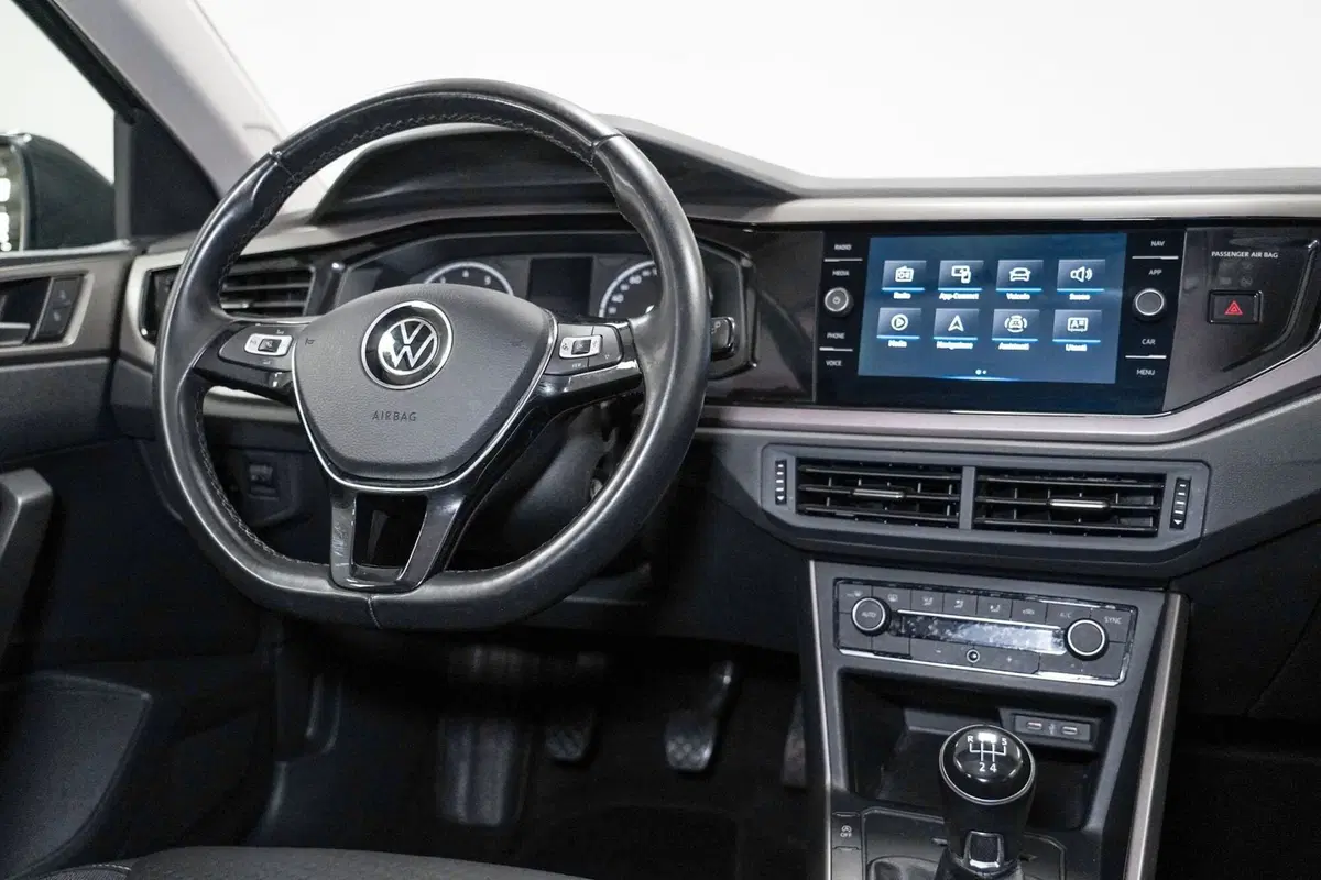Volkswagen Polo usata a Varese (9)