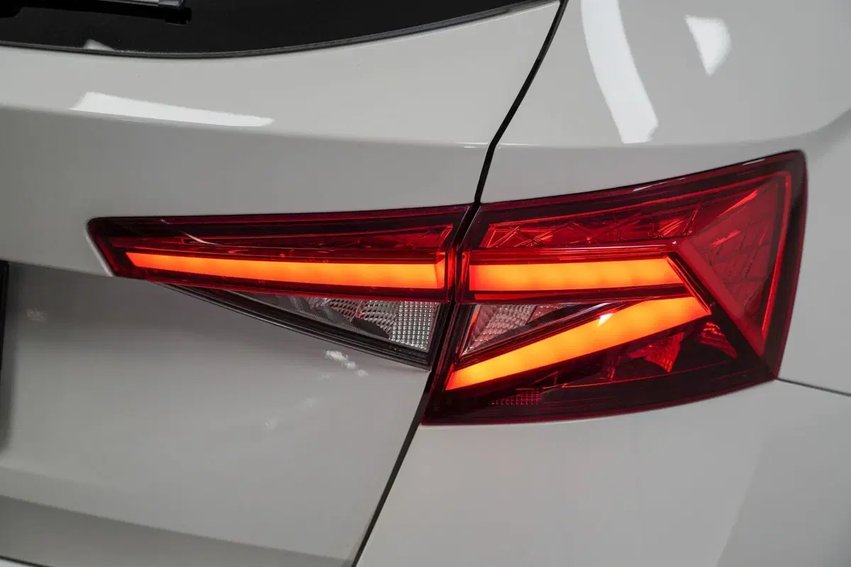 Skoda Fabia usata a Varese (9)