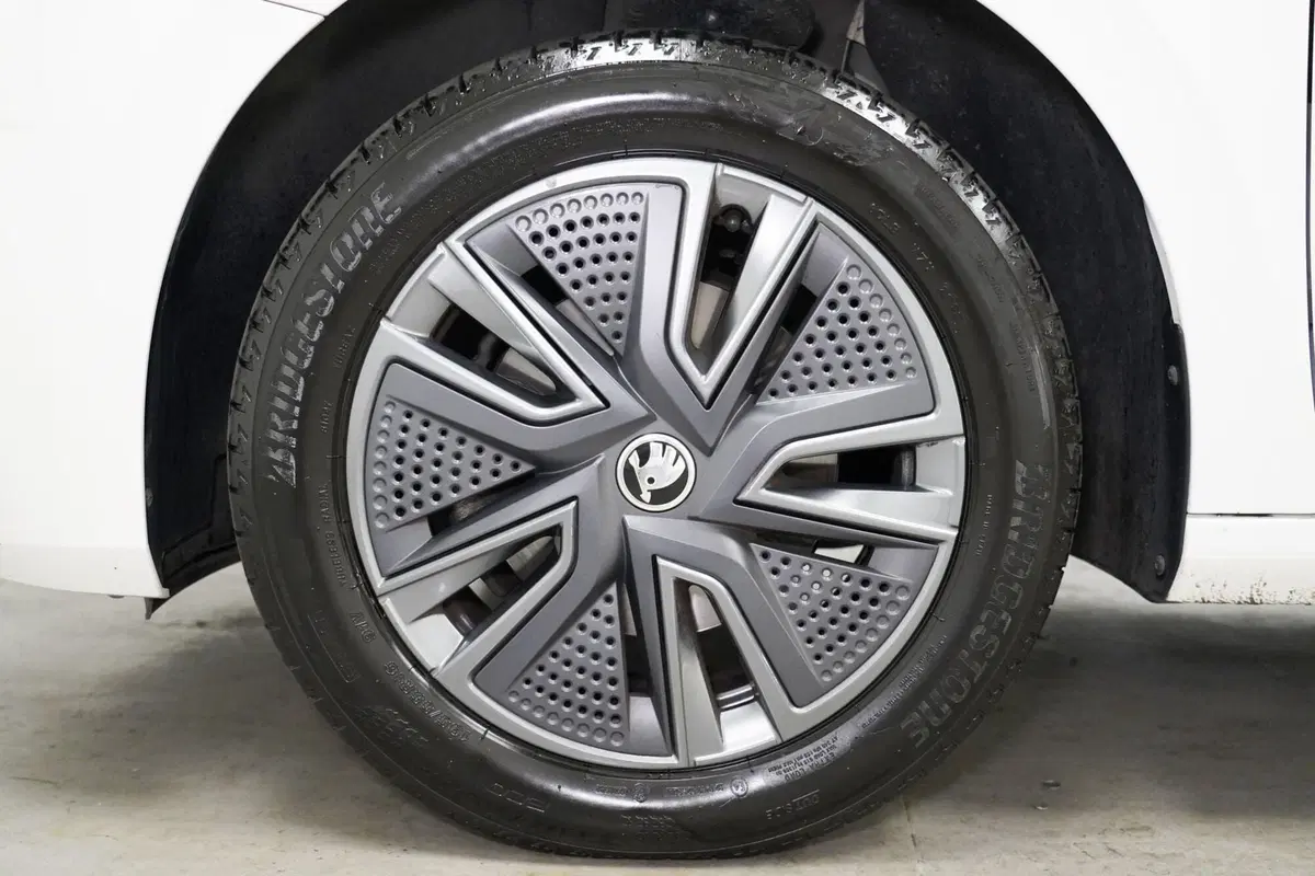 Skoda Fabia usata a Varese (7)