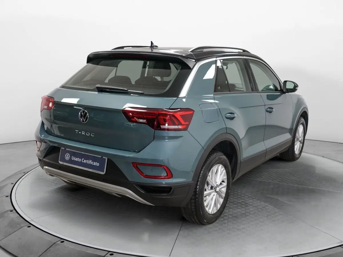 Volkswagen T-Roc usata a Varese (6)