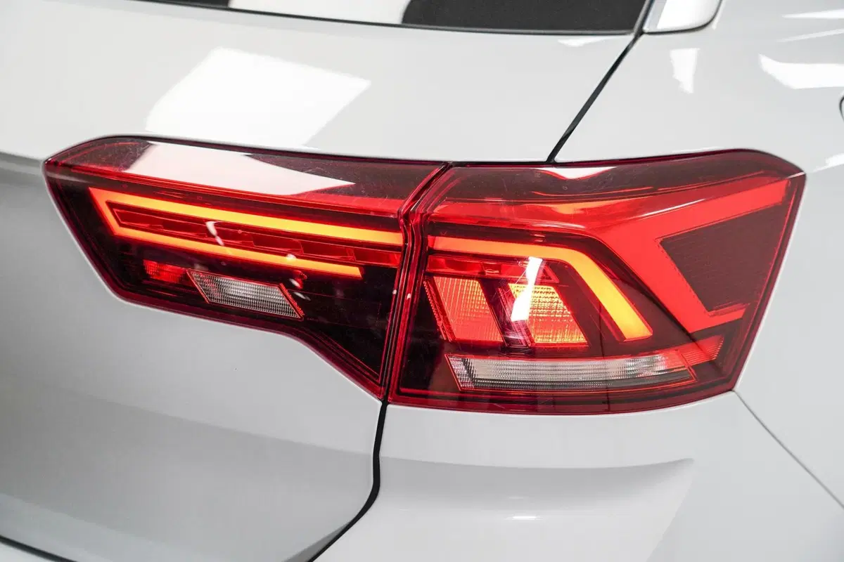 Volkswagen T-Roc usata a Varese (8)