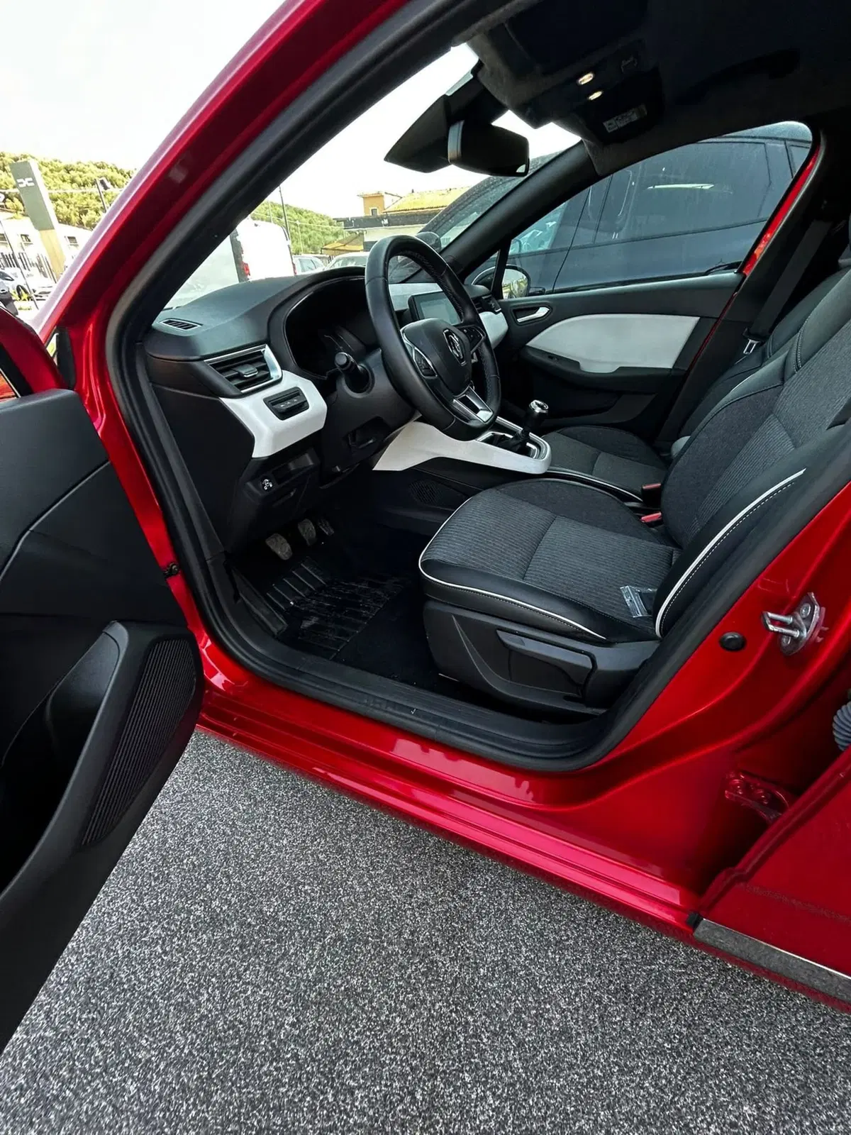 Renault Clio usata a Roma (15)
