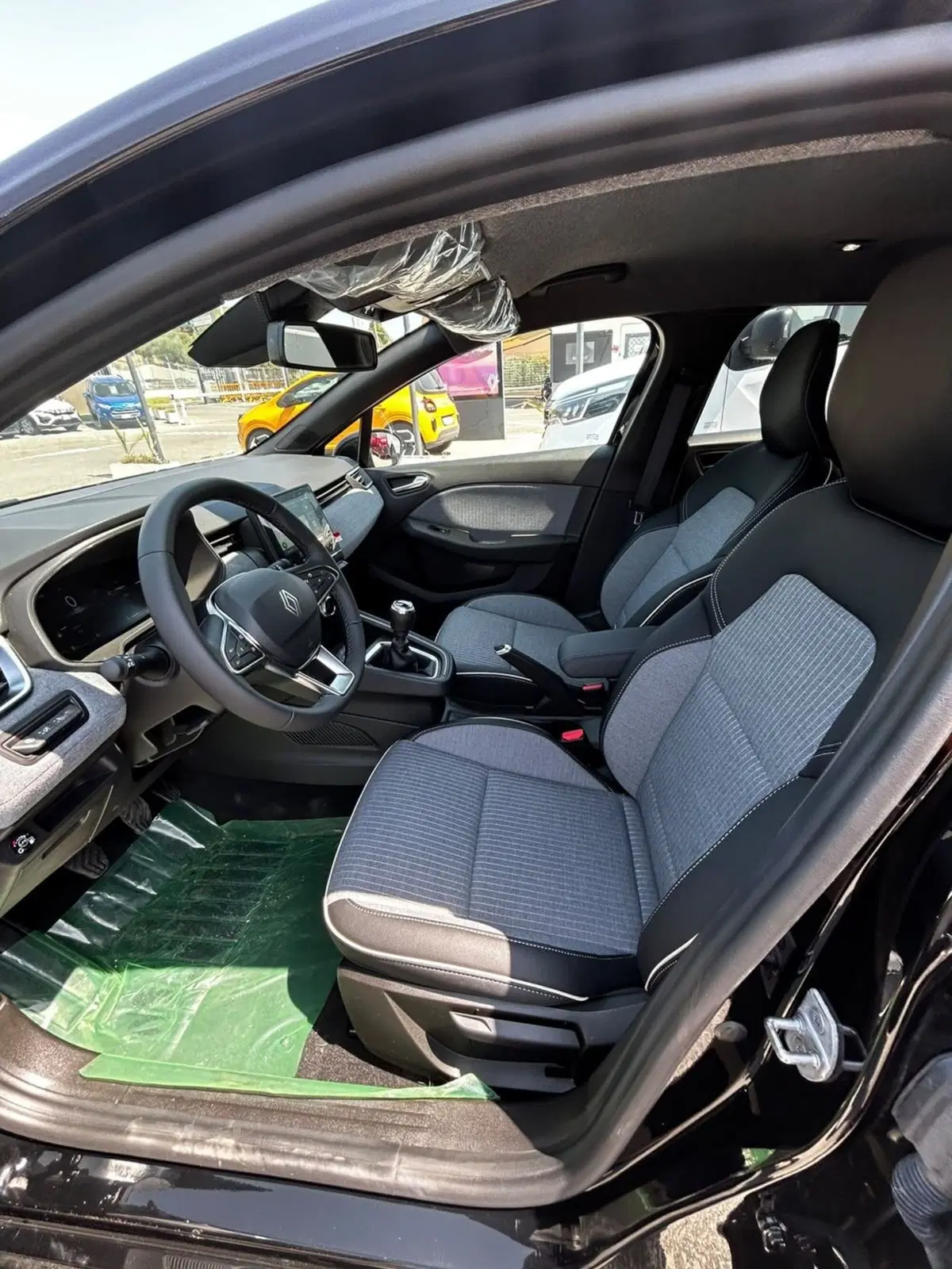 Renault Clio nuova a Roma (14)