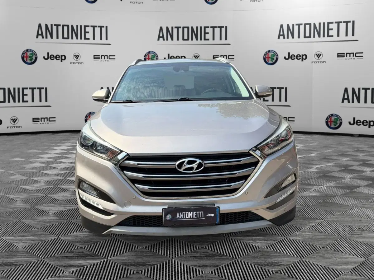 Hyundai Tucson usata a Ancona (2)