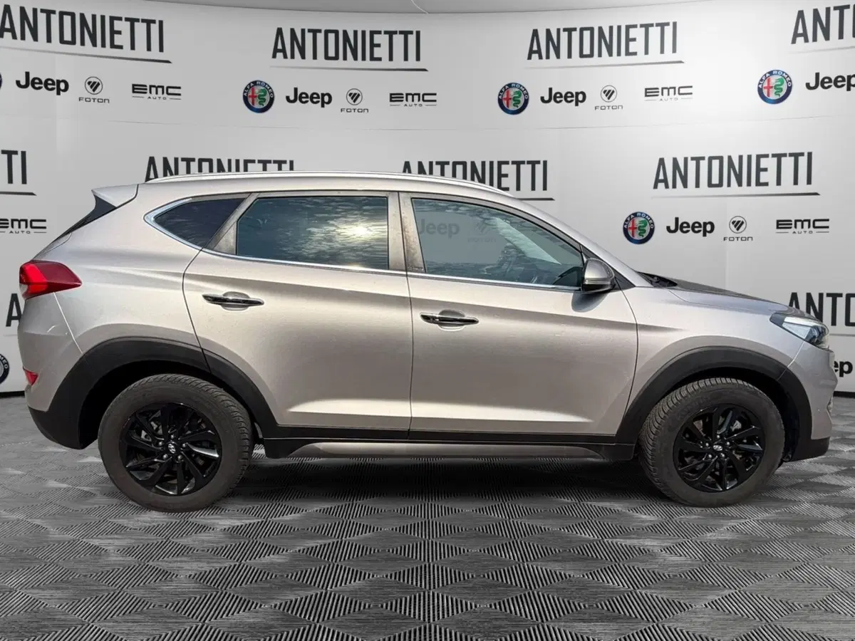Hyundai Tucson usata a Ancona (4)