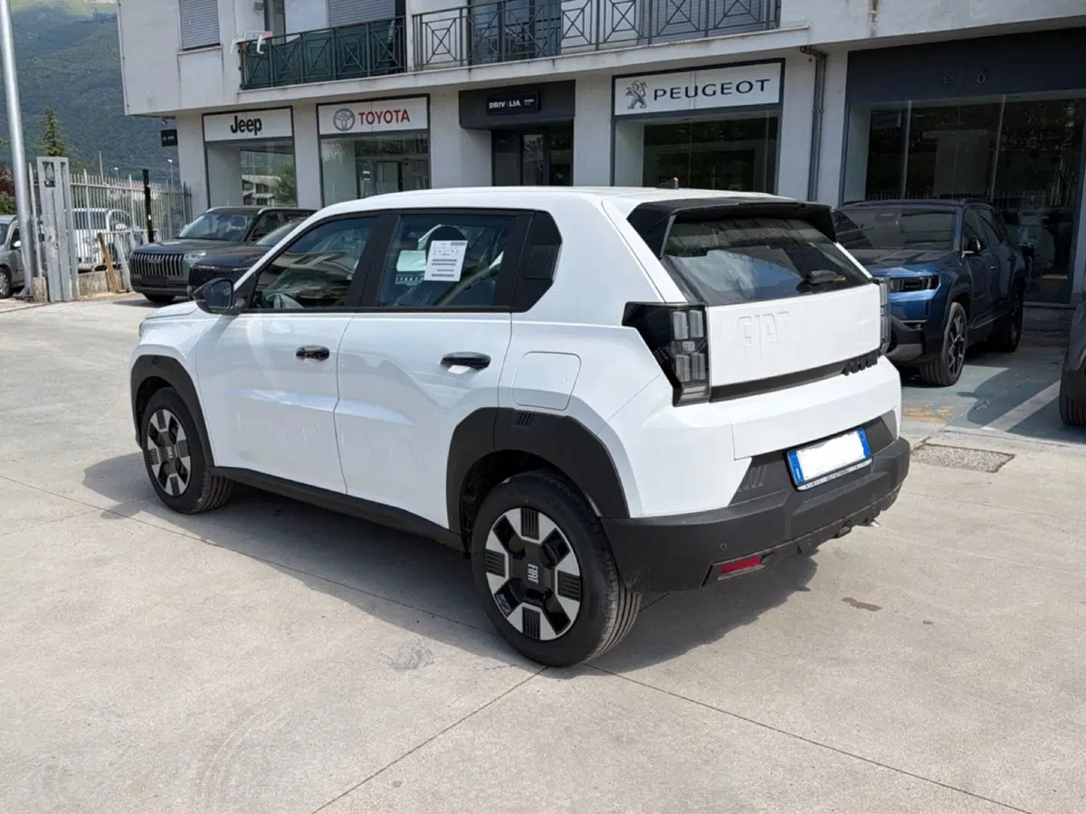 Fiat Grande Panda nuova a Frosinone (3)