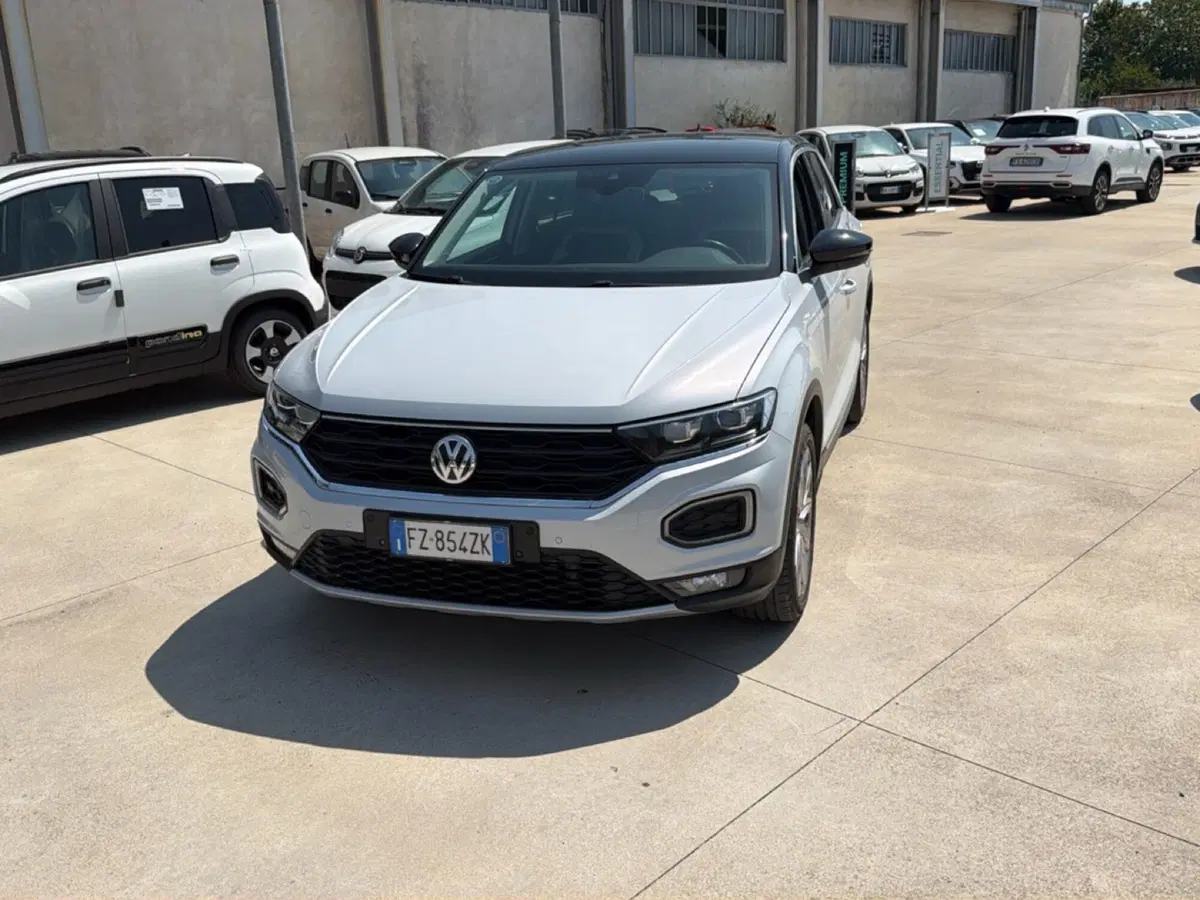 Volkswagen T-Roc usata a Frosinone