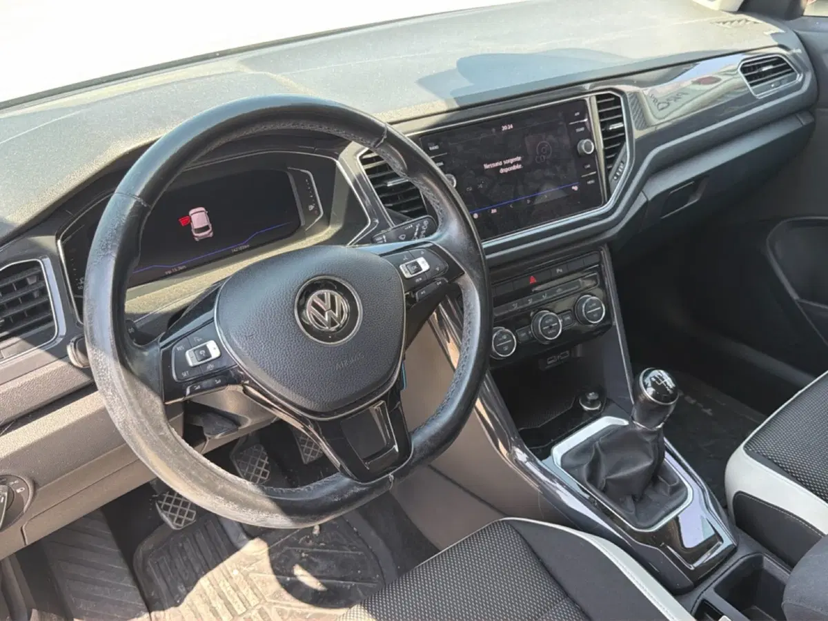 Volkswagen T-Roc usata a Frosinone (16)