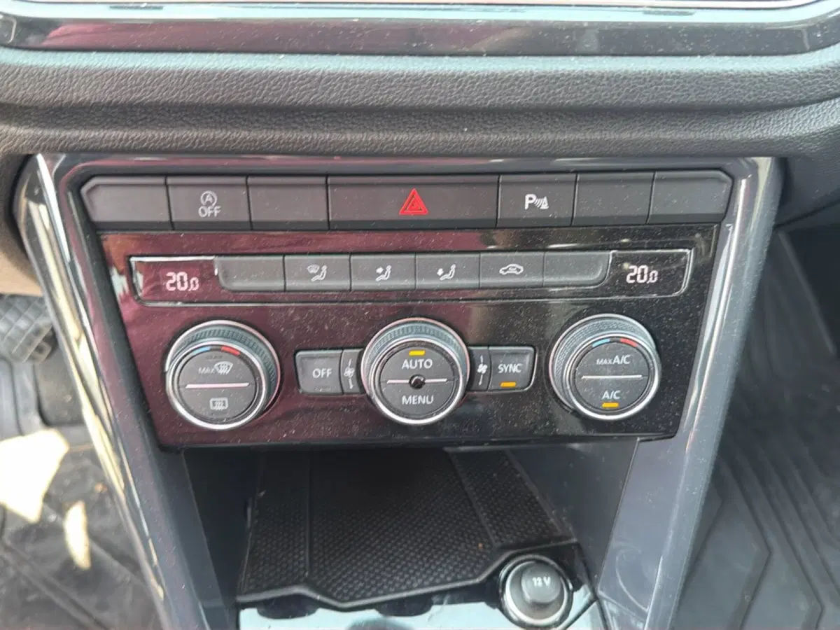 Volkswagen T-Roc usata a Frosinone (20)