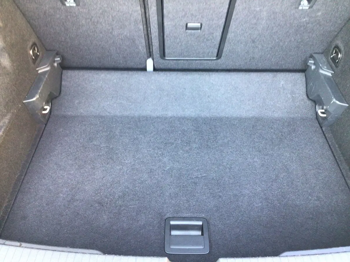 Volkswagen T-Roc usata a Genova (10)