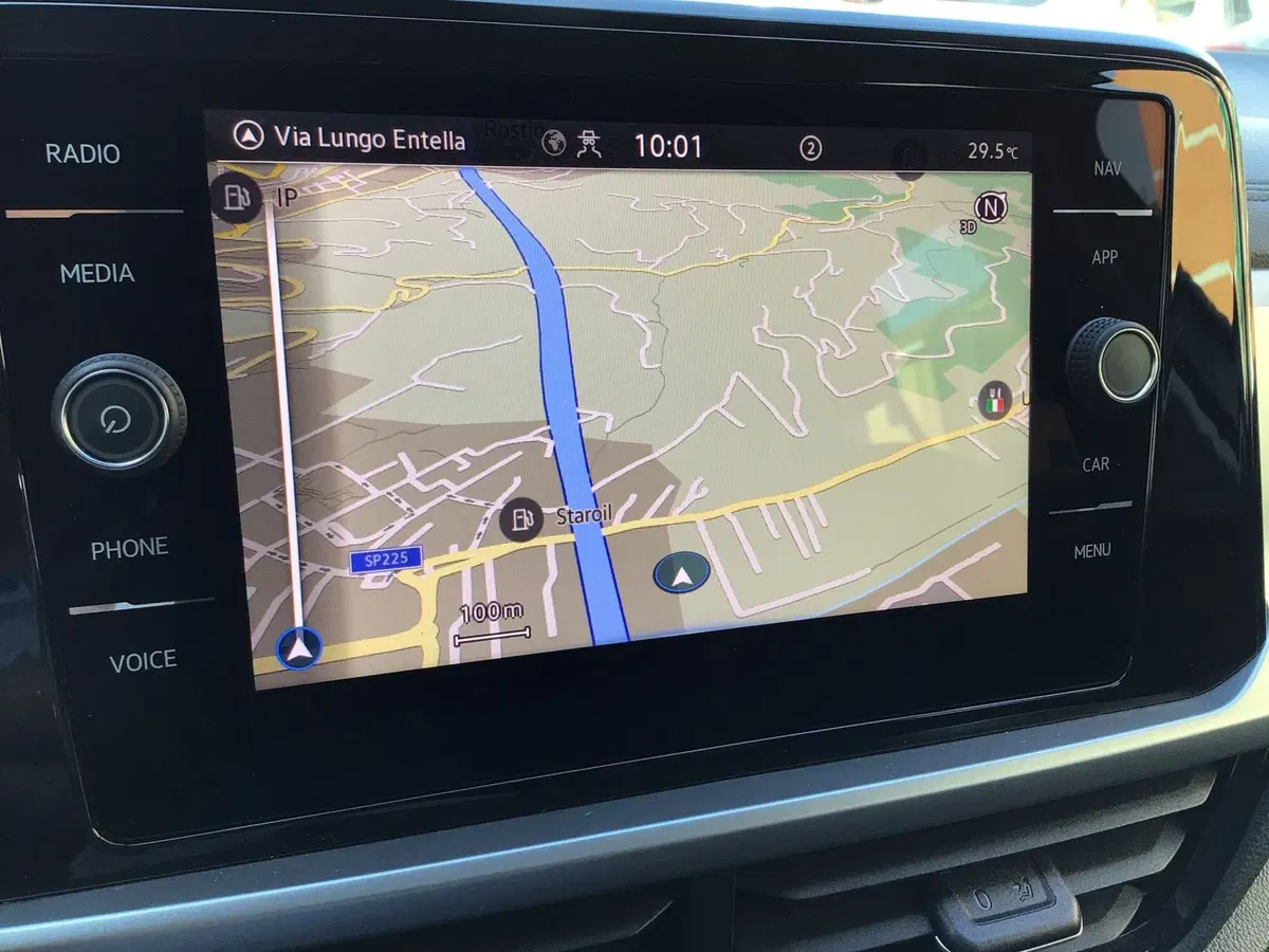 Volkswagen T-Roc usata a Genova (17)