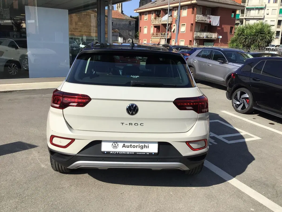 Volkswagen T-Roc usata a Genova (6)