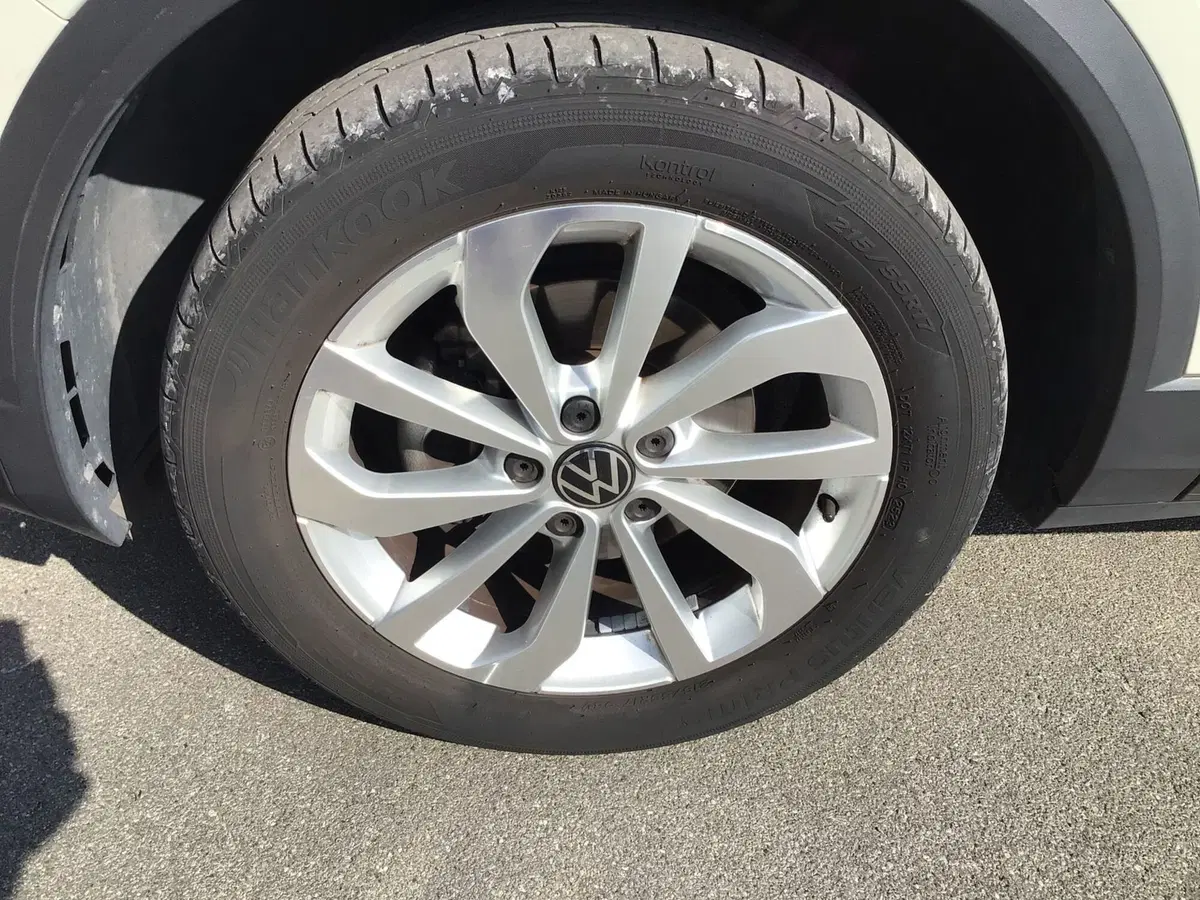 Volkswagen T-Roc usata a Genova (9)