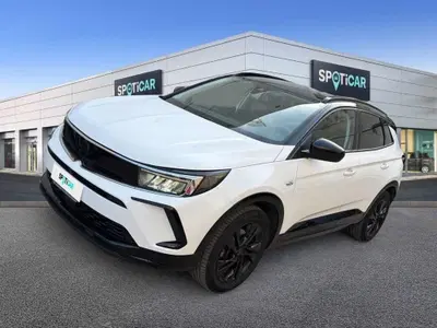 Opel Grandland 1.5 diesel Ecotec aut. GS Line del 2023 usata a Foggia