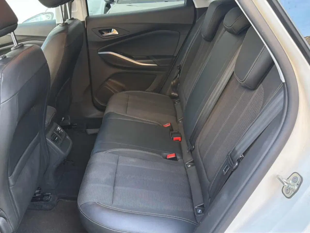 Opel Grandland usata a Foggia (13)